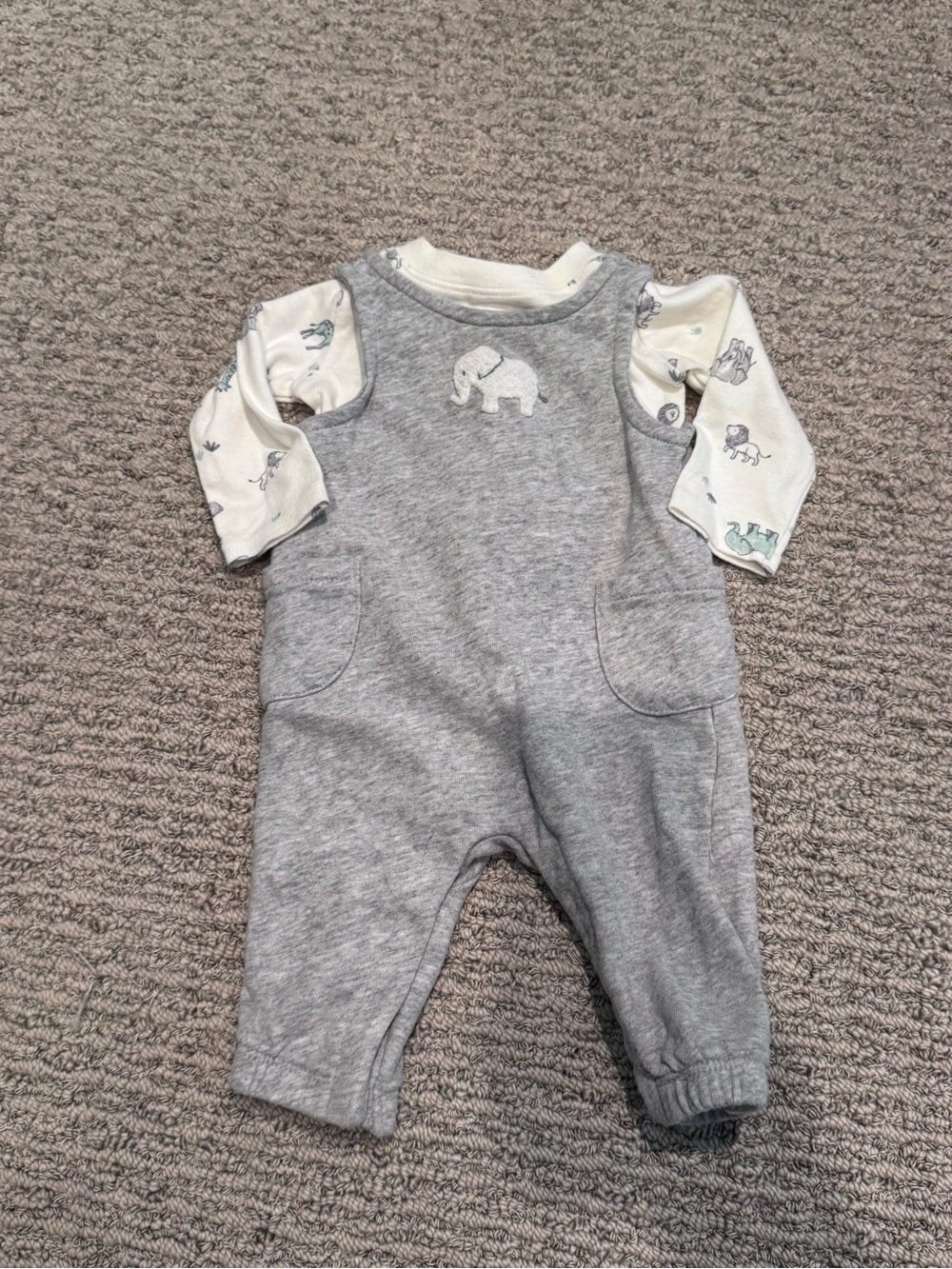 ☀️Carter’s / Just One You 2-Piece Safari Outfit – 3 Months - Picture 3 of 5